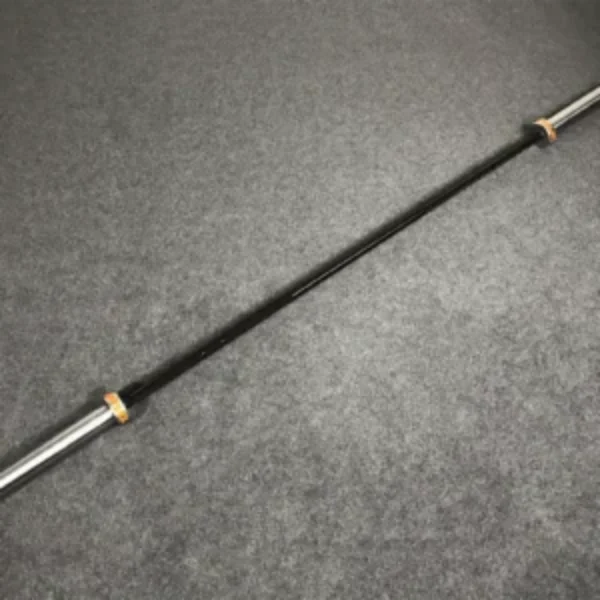 Cerakote Queen Barbell - Black Shaft